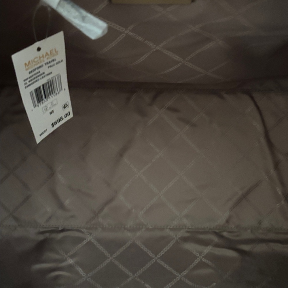 Michael Kors Bedford Travel Pale Gold XL Weekender Embossed Leather - Picture 12 of 15